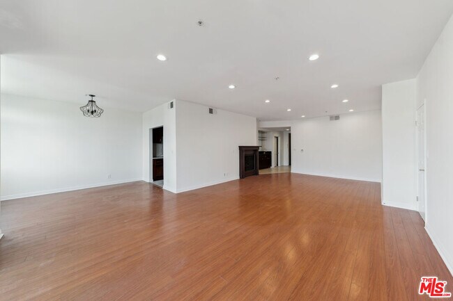 Foto del edificio - 1508 Greenfield Ave