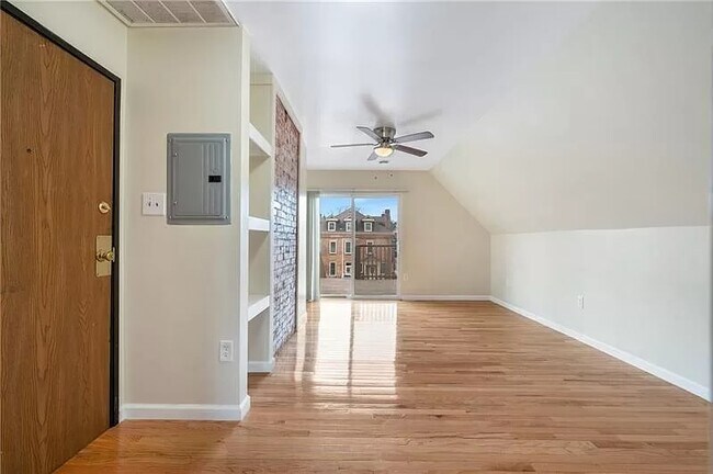 Foto del edificio - 322 Amber St