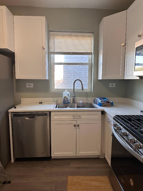 Foto del edificio - 4854 W Addison St