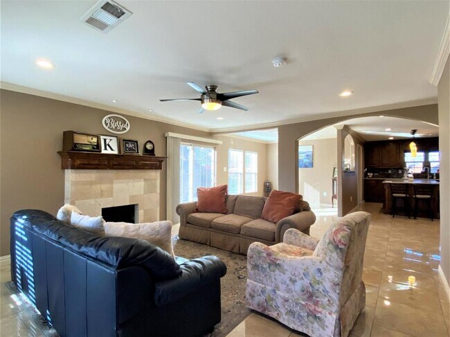 Building Photo - 2401 Arbrook Blvd