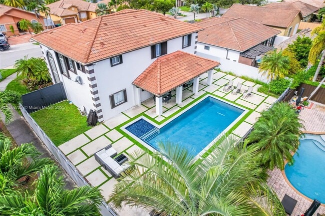 Foto del edificio - 5161 SW 159th Ct