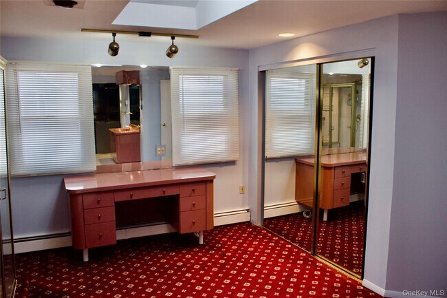 Foto del edificio - 927 Jackson Ave