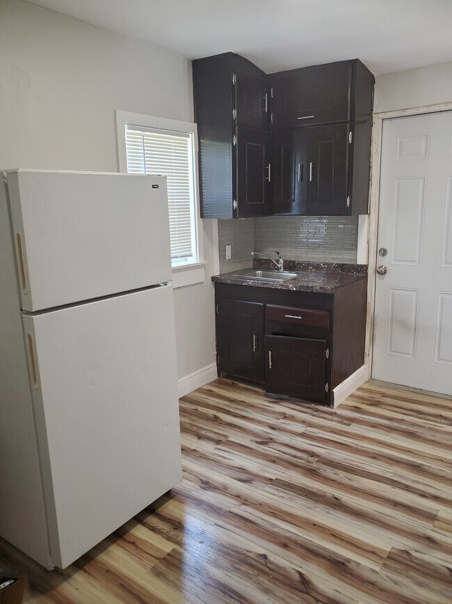 Cocina - 1817 Rodman St