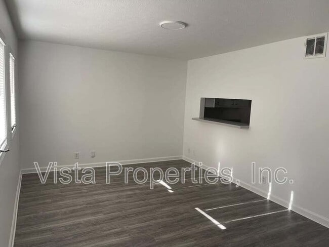 Building Photo - 4809 St Leo Pl