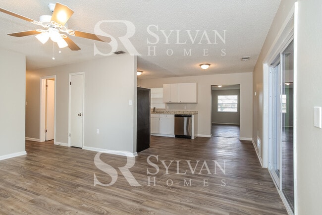 Building Photo - The Lifestyle You Deserve.