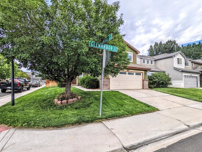 Foto del edificio - 3802 Glenarbor Ln