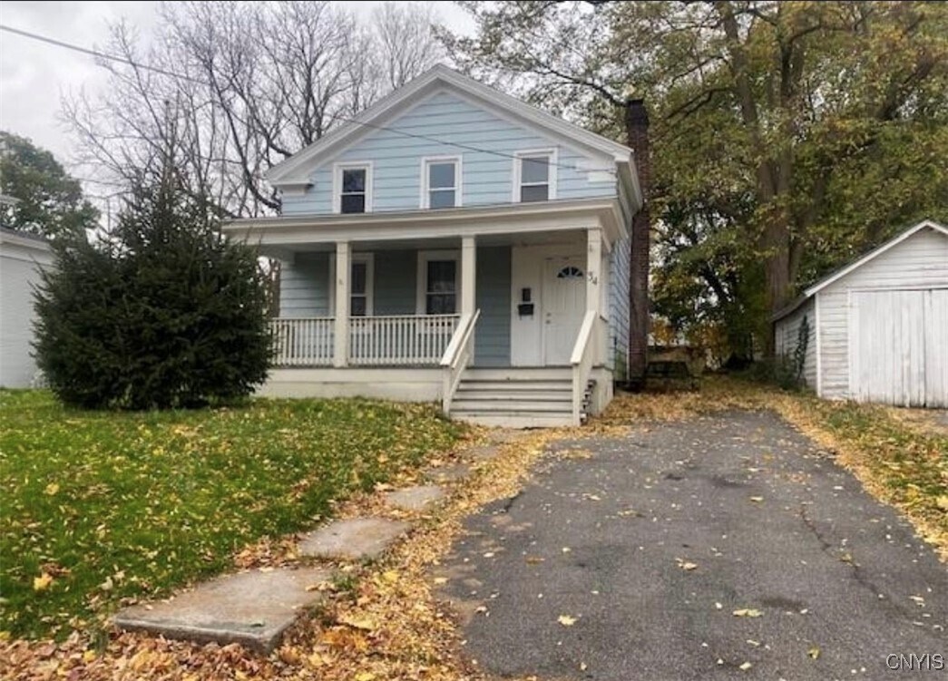Foto principal - 34 E 6th St