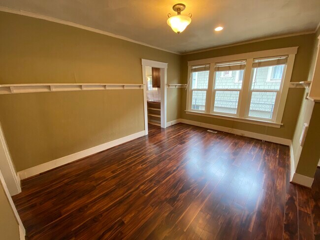 Foto del edificio - 3216 N Stevens St