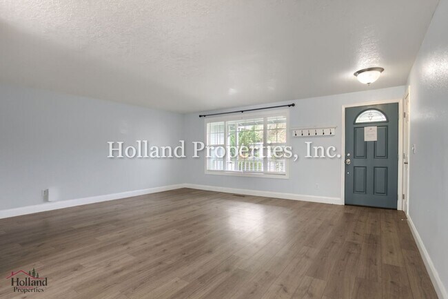 Foto del edificio - 2468 SE Heather Ct