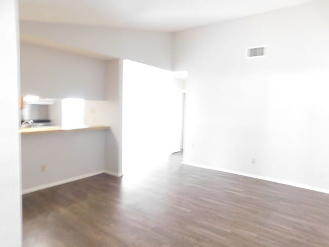 Building Photo - D.Schrager Properties1 (12003 Arrowwood Dr)