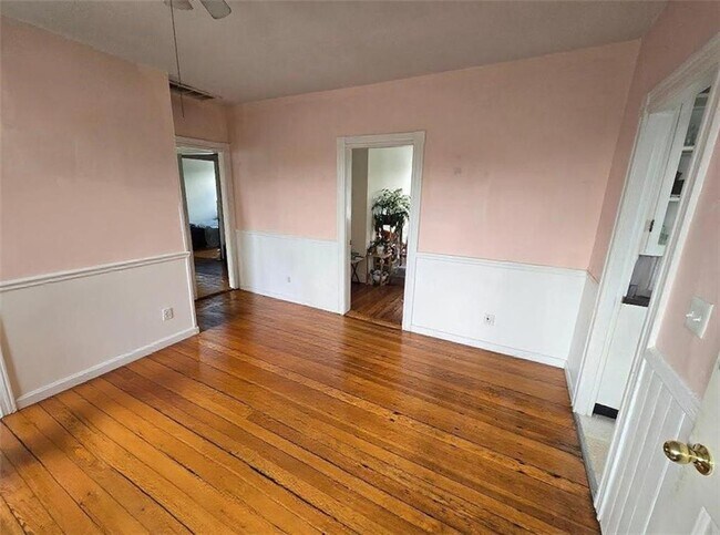 Building Photo - 4 Ellery St