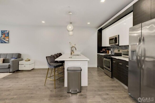 Foto del edificio - 68 69th St