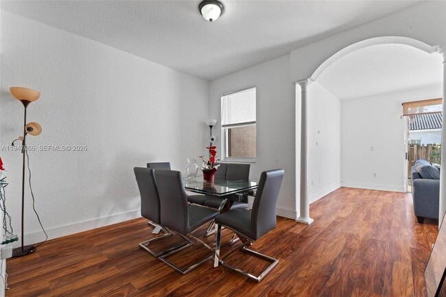 Foto del edificio - 836 SW 154th Path