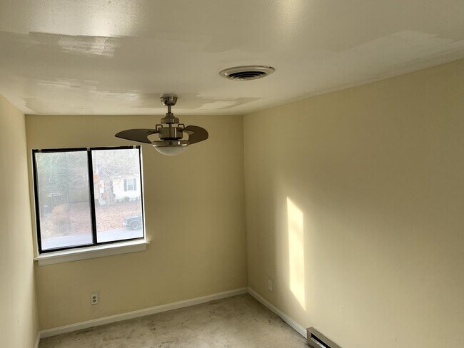 Foto del edificio - Lovely 2 Bedroom 1.5 Bath in Midlothian
