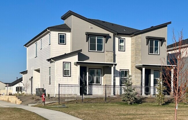 Building Photo - 12760 W Norterra Ln