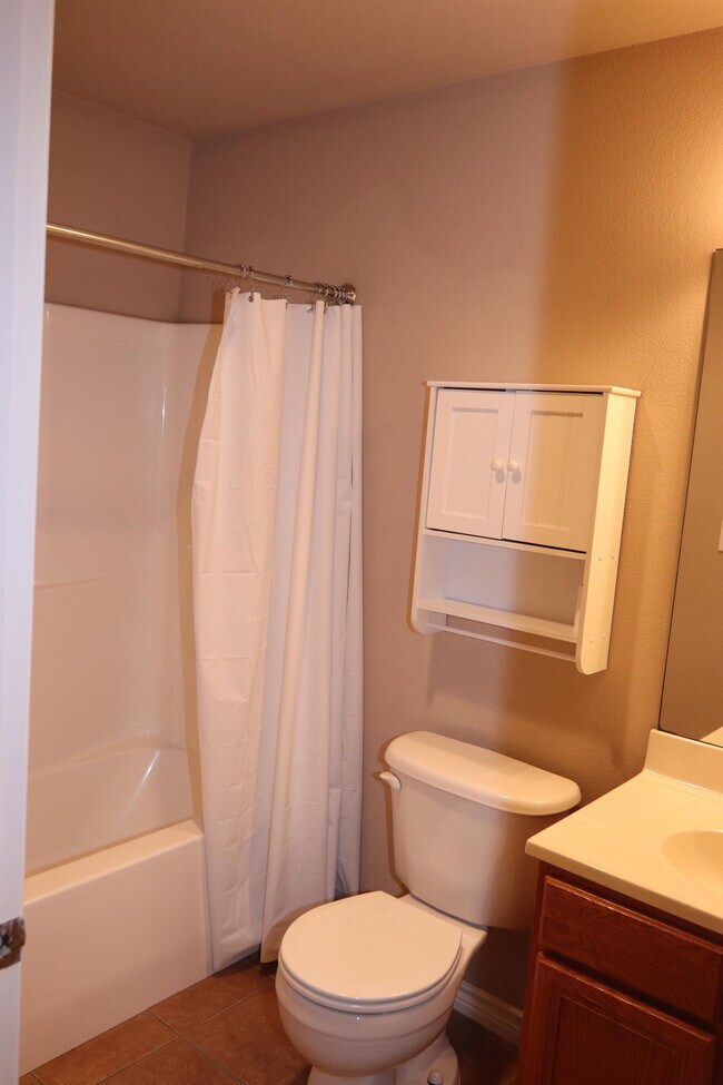 Building Photo - 5645 Autumn Trace