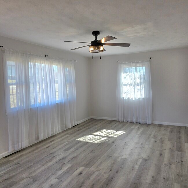 Foto del edificio - 1503 S 5th Ave