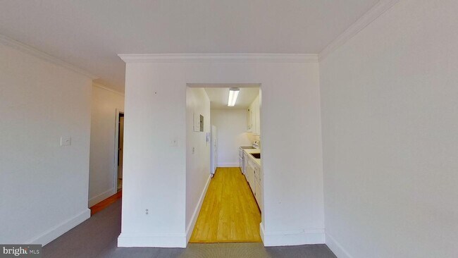 Foto del edificio - 4101 Cathedral Ave NW