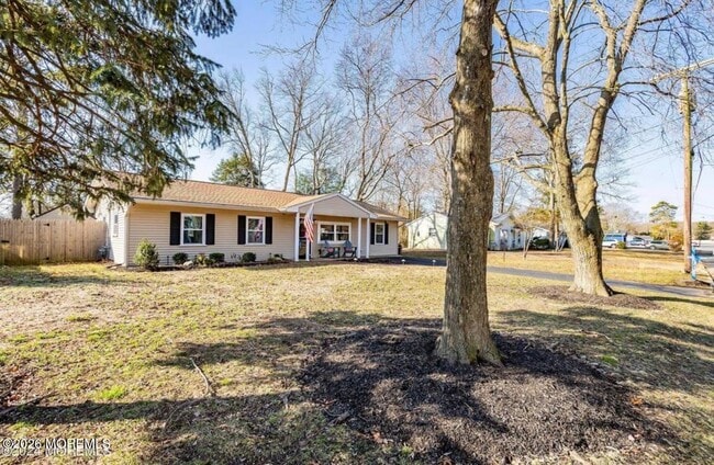 Building Photo - 209 Sinclair Ave