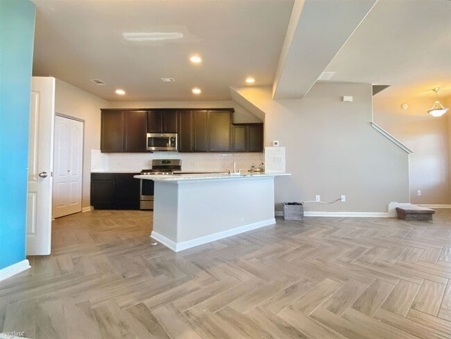 Building Photo - 2 br, 2.5 bath House - 1721 Arbor Knot Dr