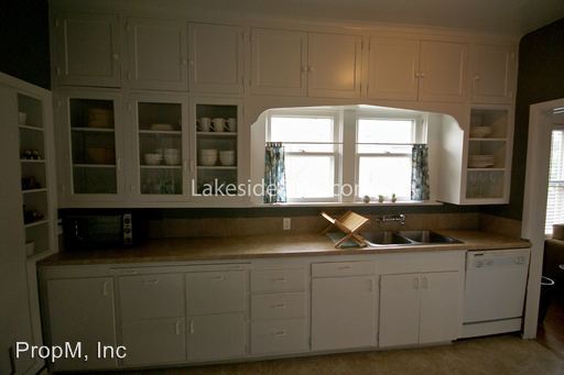 Foto del edificio - 5711 SE Reedway St