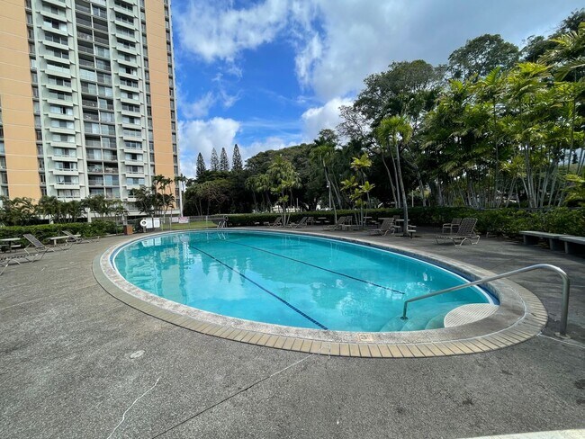 Foto del edificio - 1511 Nuuanu Ave