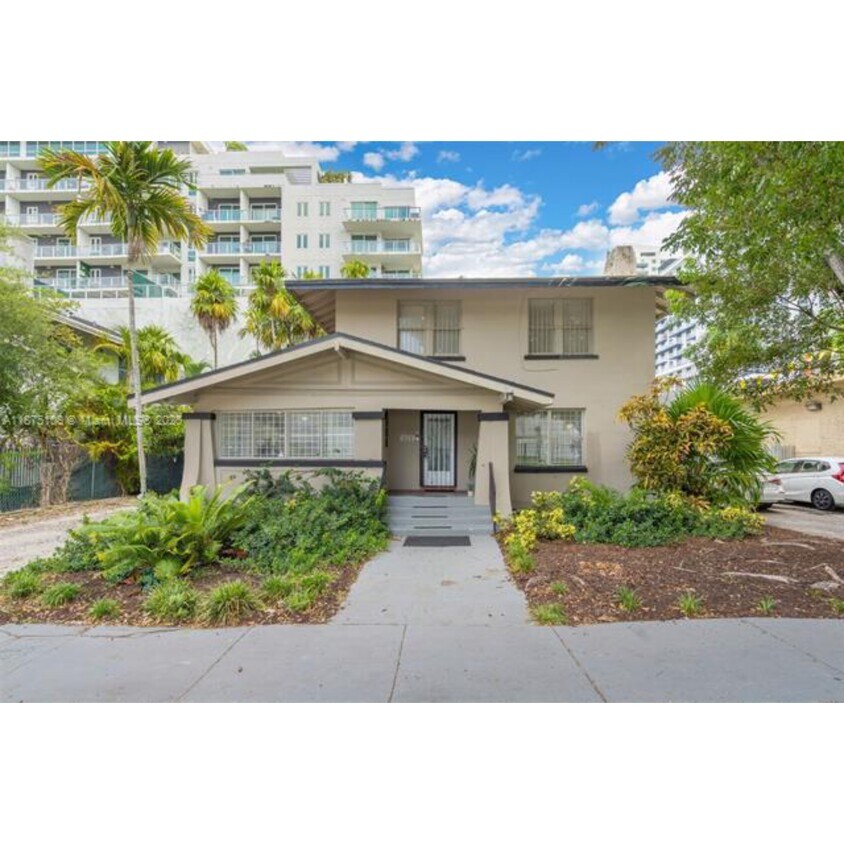 Foto principal - 314 NE 26th Ter