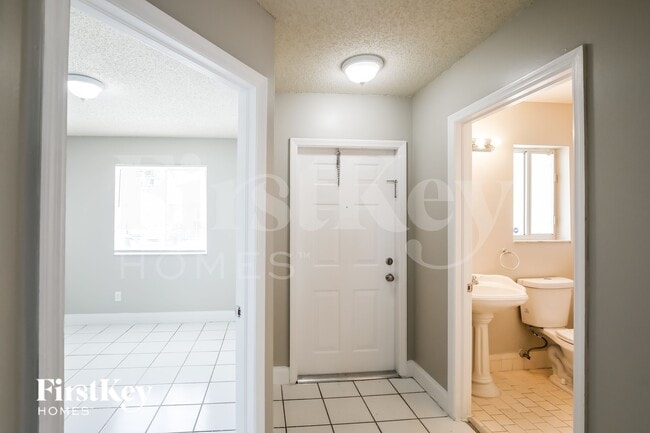Foto del edificio - 13921 SW 173rd Terrace