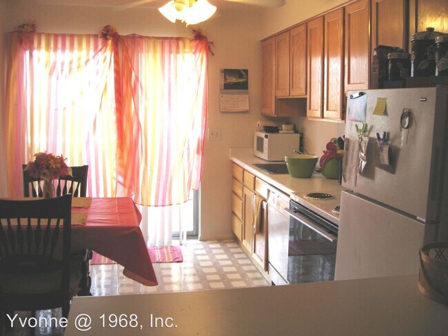 Building Photo - 100 S Orchard Dr
