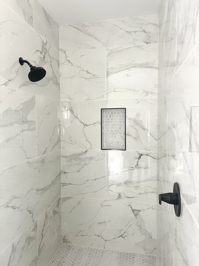 Foto del edificio - 322 Lincolnshire Square