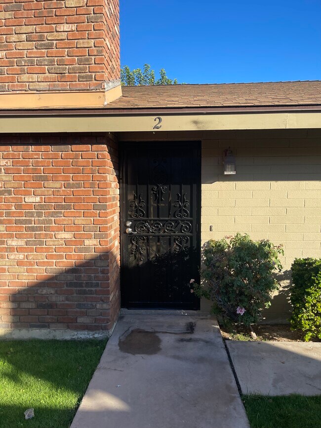 Door to condo - 501 E Huntington Dr