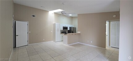 Building Photo - 822 SW 47th Terrace
