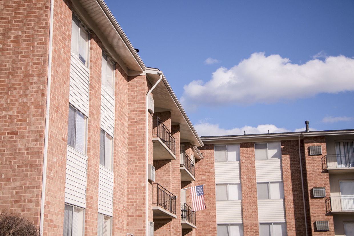 Primary Photo - Landover Apartments