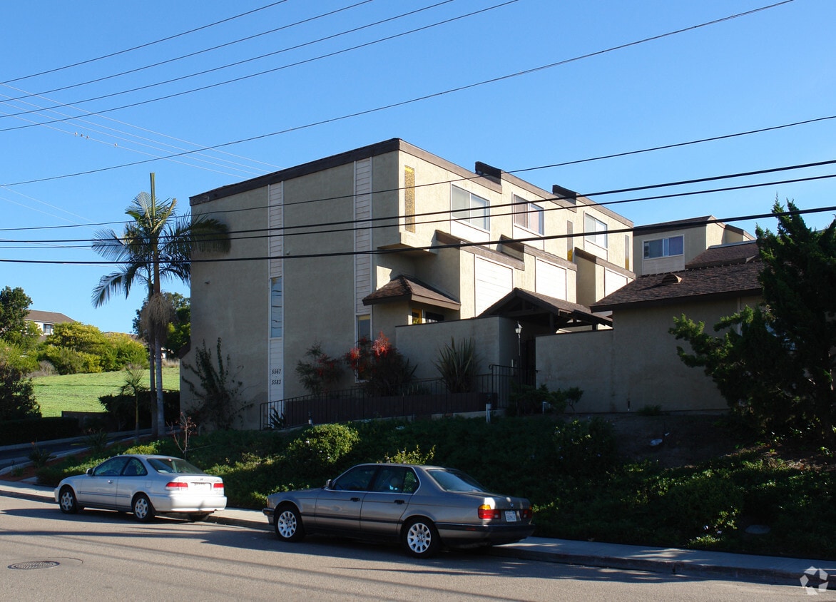 Primary Photo - 5555 Kiowa Dr