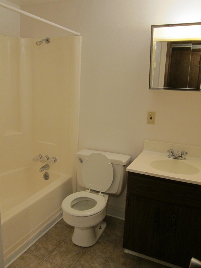 Foto del edificio - 2003 Waterloo Rd