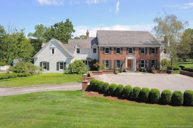 Building Photo - 1 Wrenfield Ln