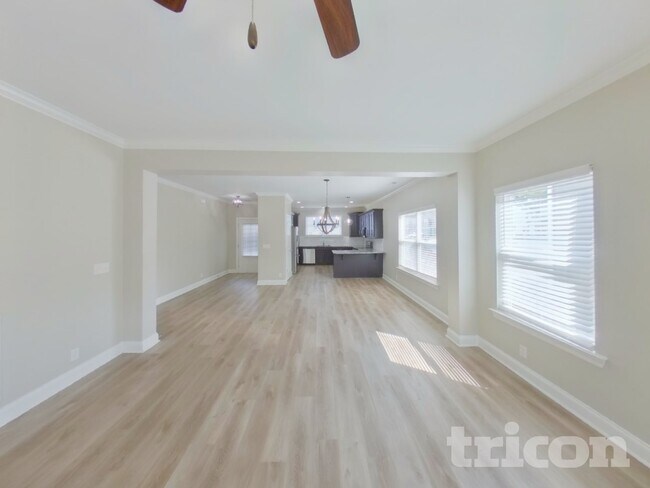 Foto del edificio - 607 Gallant Way