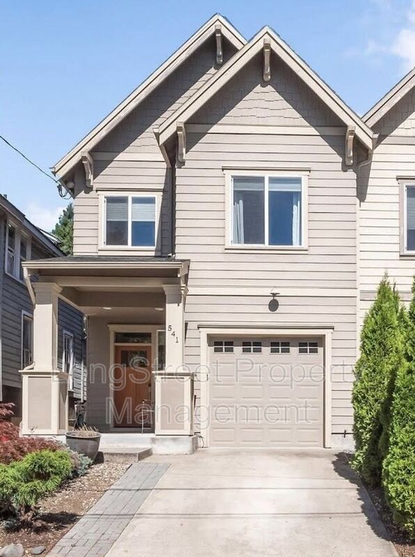 Foto principal - 541 NE Tillamook St
