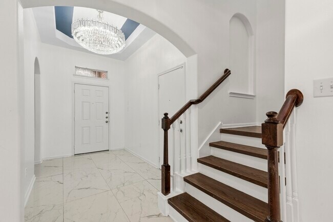Foto del edificio - 21635 Alta Peak Way