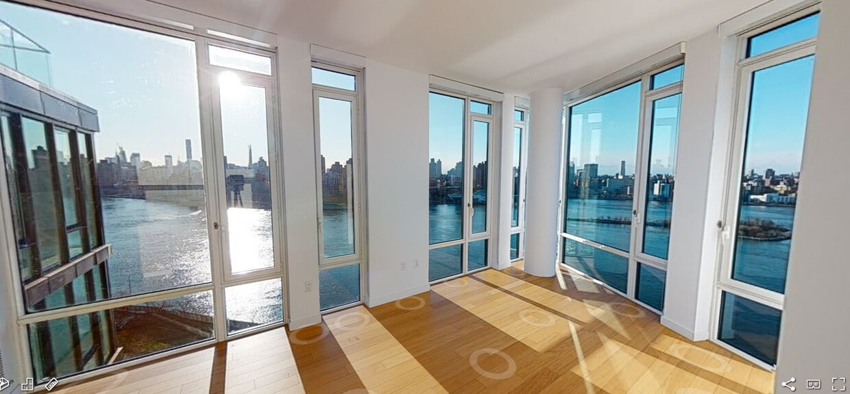 Photo - 10 Halletts Point Apartments