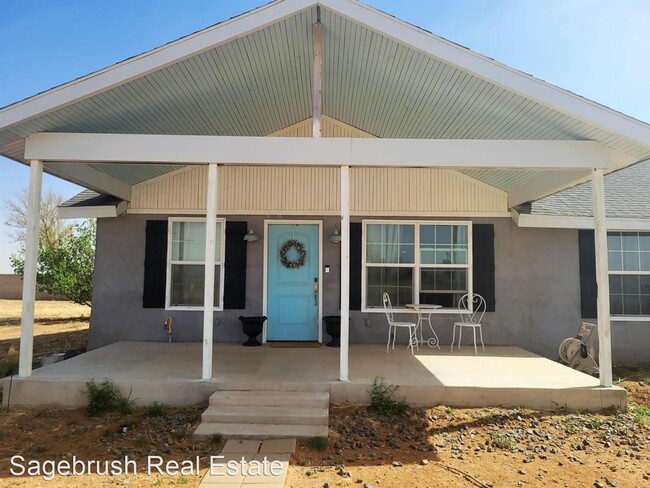 Building Photo - 3 br, 2 bath House - 470 S. Roosevelt Rd