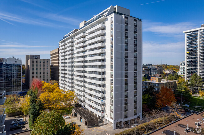 Building Photo - 45 Balliol Street