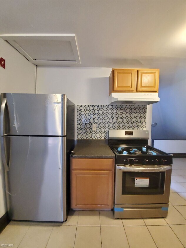 Foto principal - 336 Sherman Ave