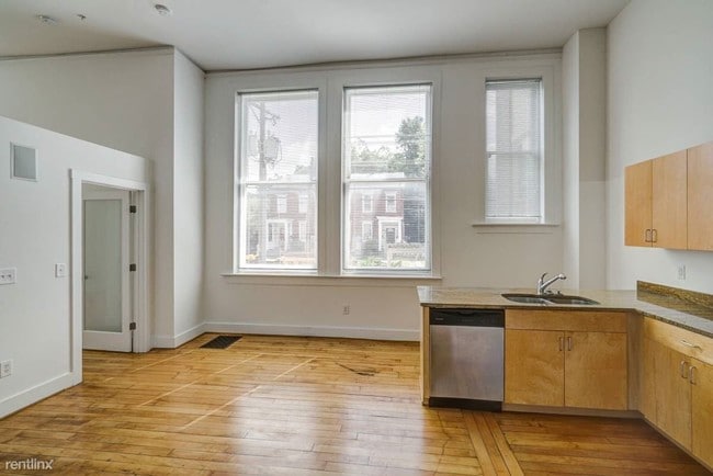 Building Photo - 1 br, 1 bath  - 141 E Wythe St