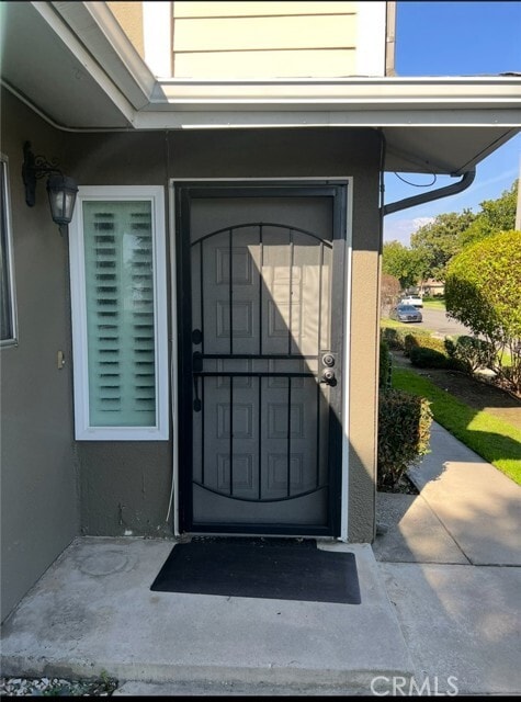 Building Photo - 1301 W 8th St