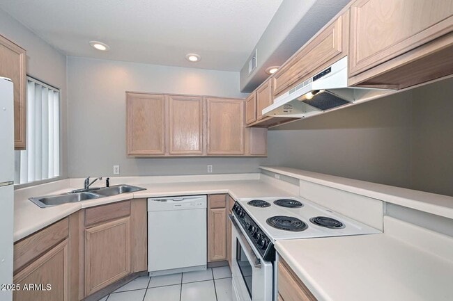 Foto del edificio - 7101 W Beardsley Rd