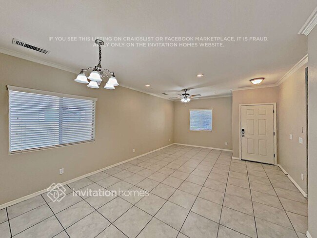 Foto del edificio - 18616 W Mission Ln