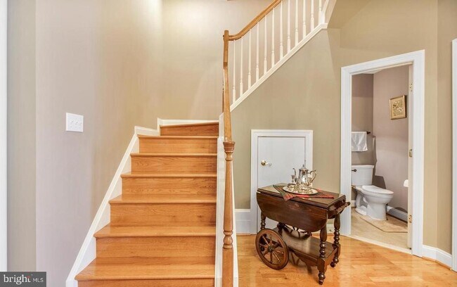 Foto del edificio - 913 Pleasant Dr