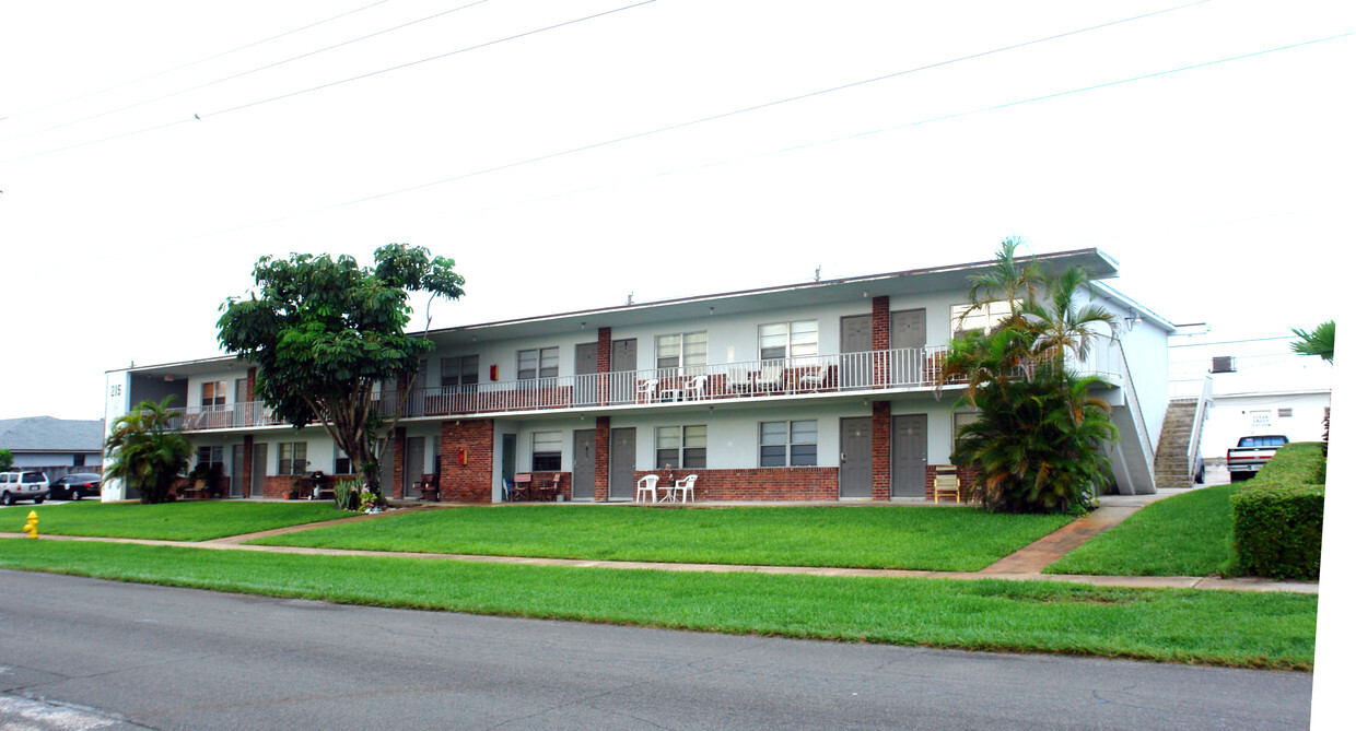 Building Photo - Villager Apartments