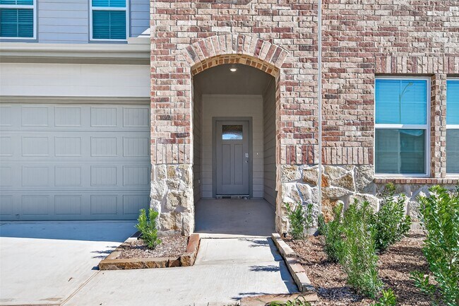 Building Photo - 4323 Camden